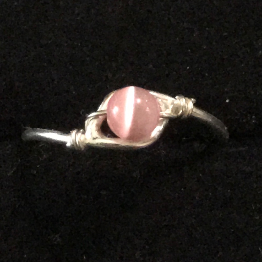 Cat’s Eye bead (Pink) Sterling Silver Ring - Picture 2 of 5